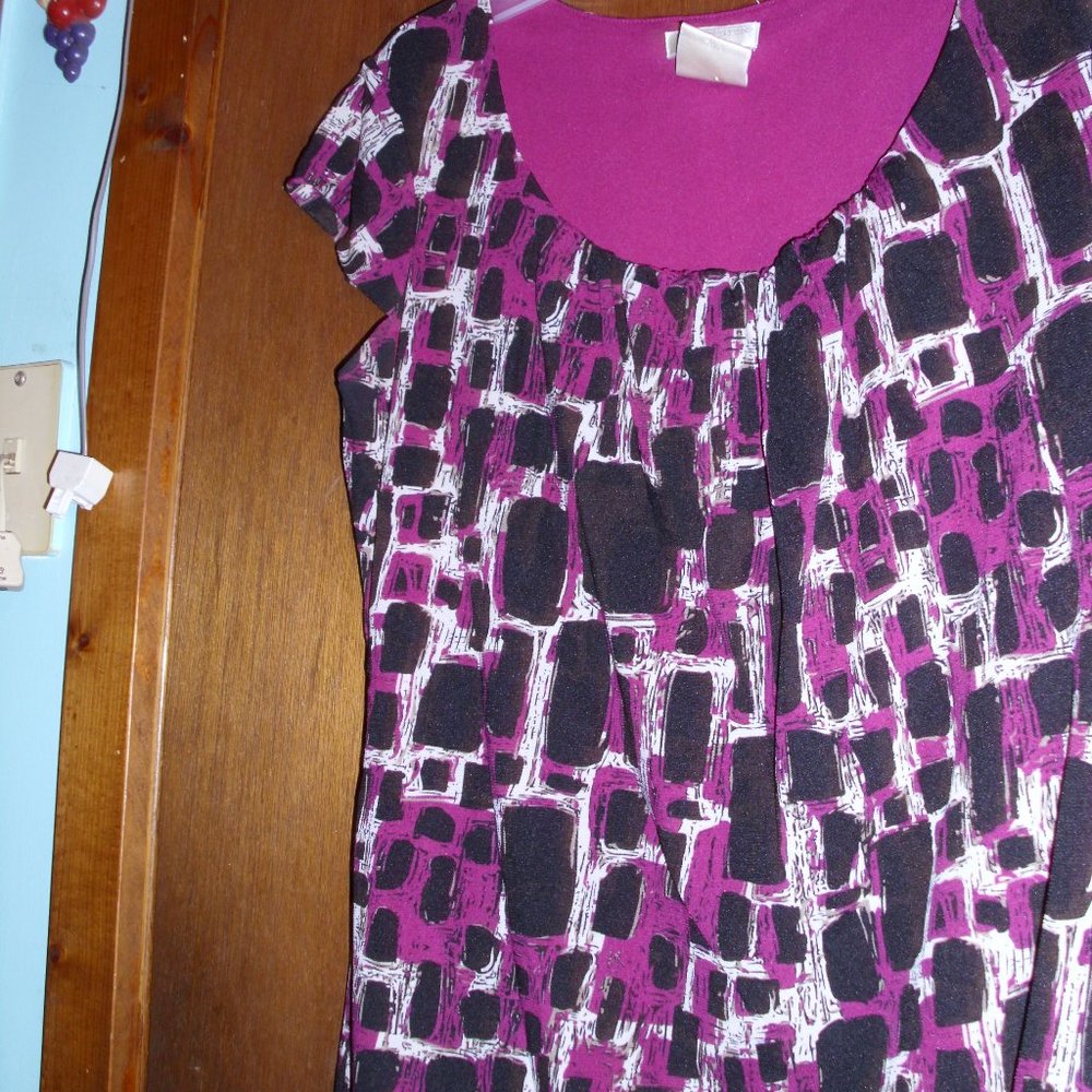worhington size lg strech blouse,purple white black